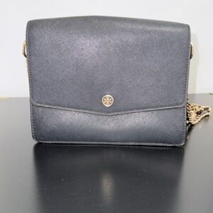 Black & Gold Tory Burch ROBINSON CONVERTIBLE SHOULDER BAG